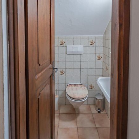 Brilago 1 بريساغو المظهر الخارجي الصورة
